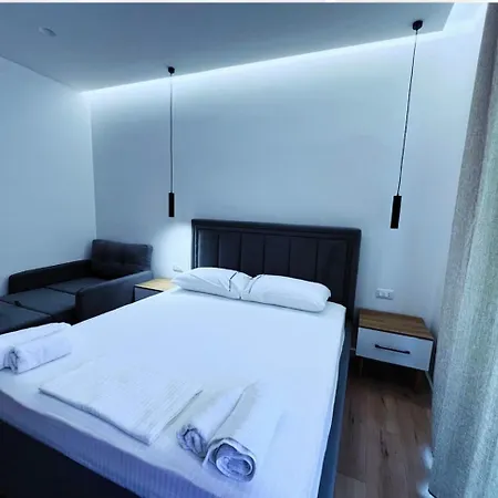 Sunset Homestay Vlore
